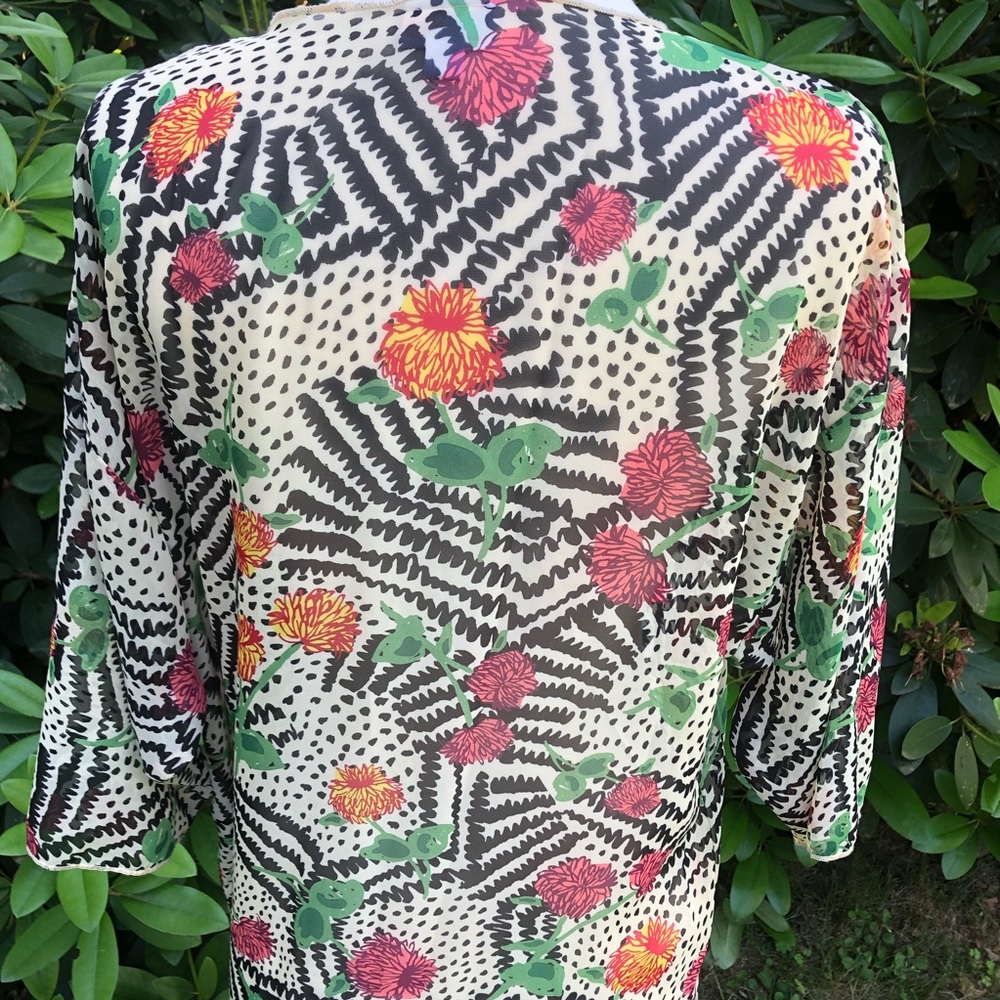 ✨LuLaRoe Shirley Holiday Vibes ✨